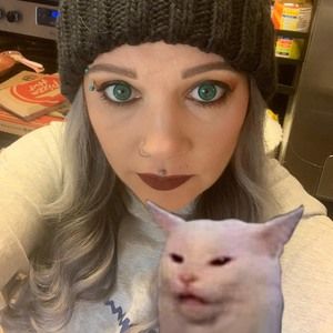 Meet your Posher, Lisa